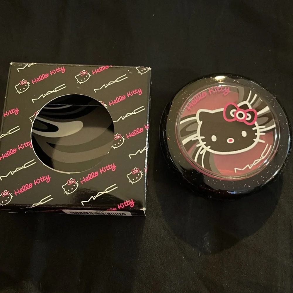 BRAND NEW IN BOX Rare Hello Kitty Mac collab makeup 3 pcs. - Picture 10 of 14